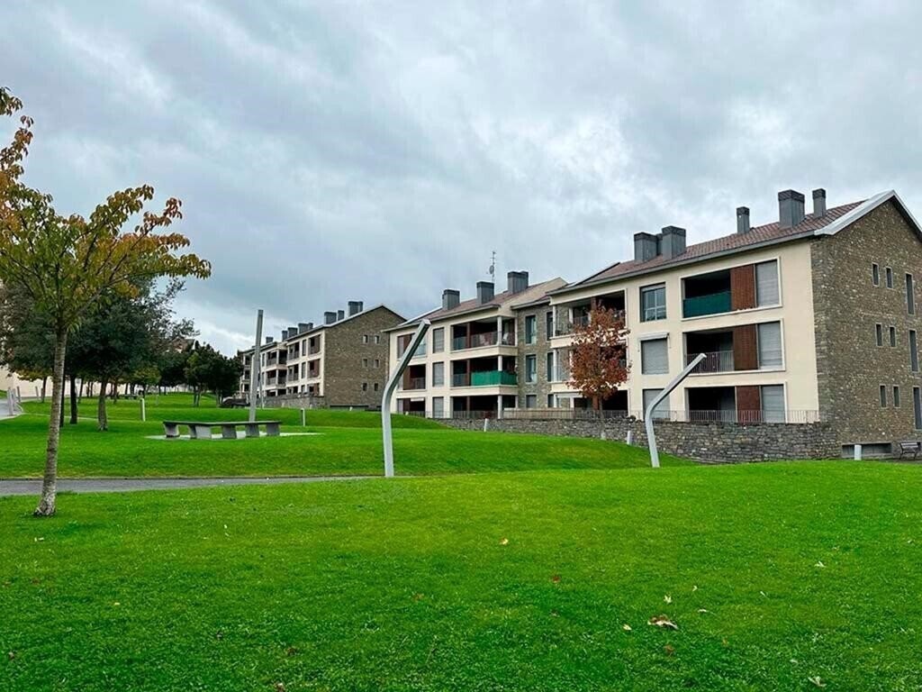 Imaginea Apartamentos Las Margas Sabinanigo 3000 3*