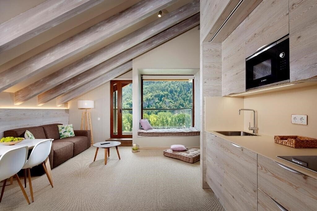 Imaginea Hotel Mediodia Plan 2*