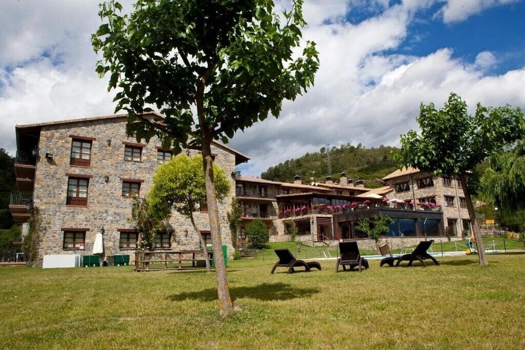 Imaginea Hotel & SPA Pena Montanesa 3*