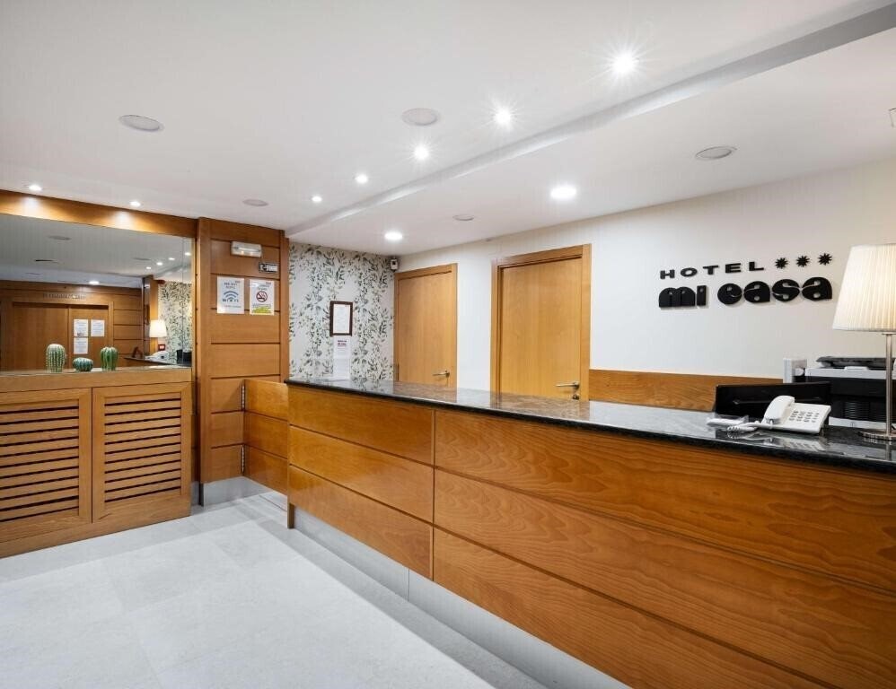 Hotel Mi Casa 3*
