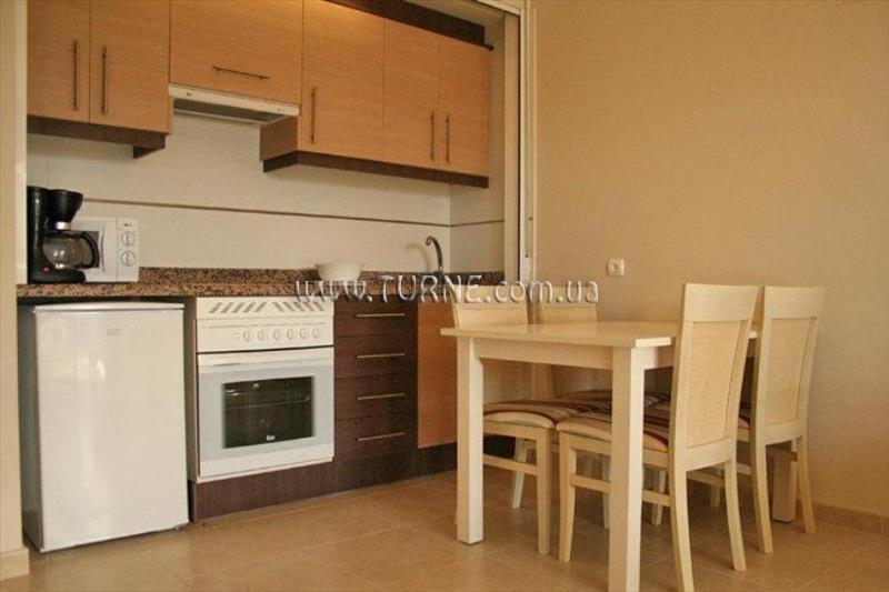 Отель Larimar 2*