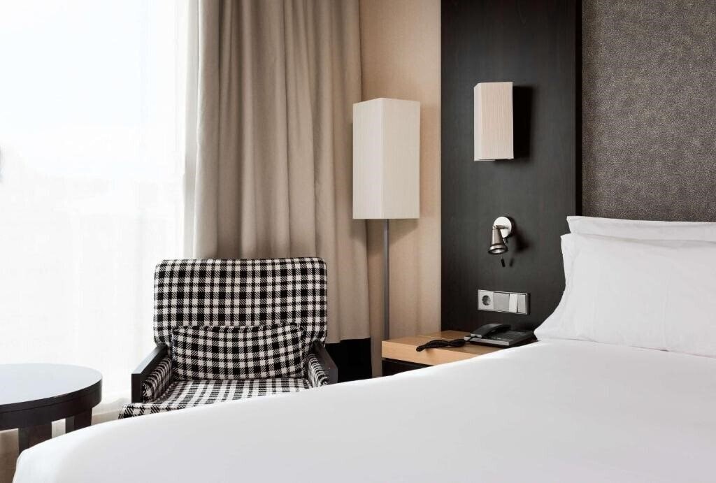 Изображение Nh Center 4*