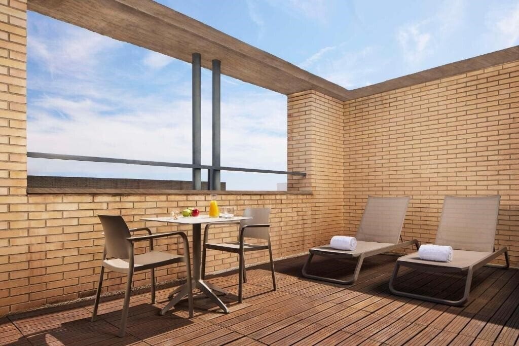 Фото Nh Ciudad De Valencia 3*