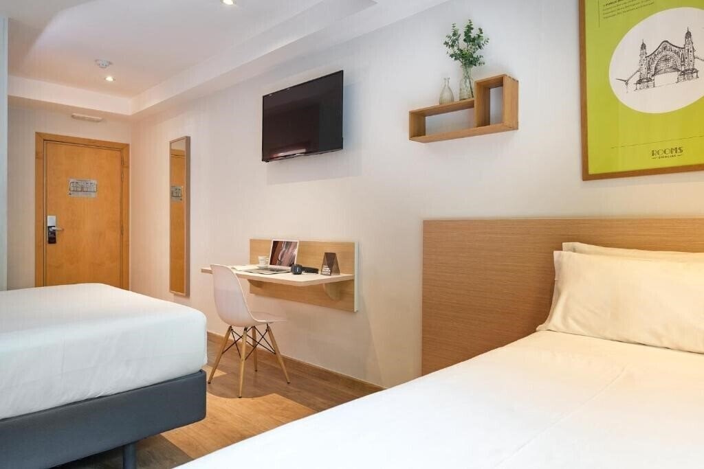 Imaginea Rooms Ciencias 2*