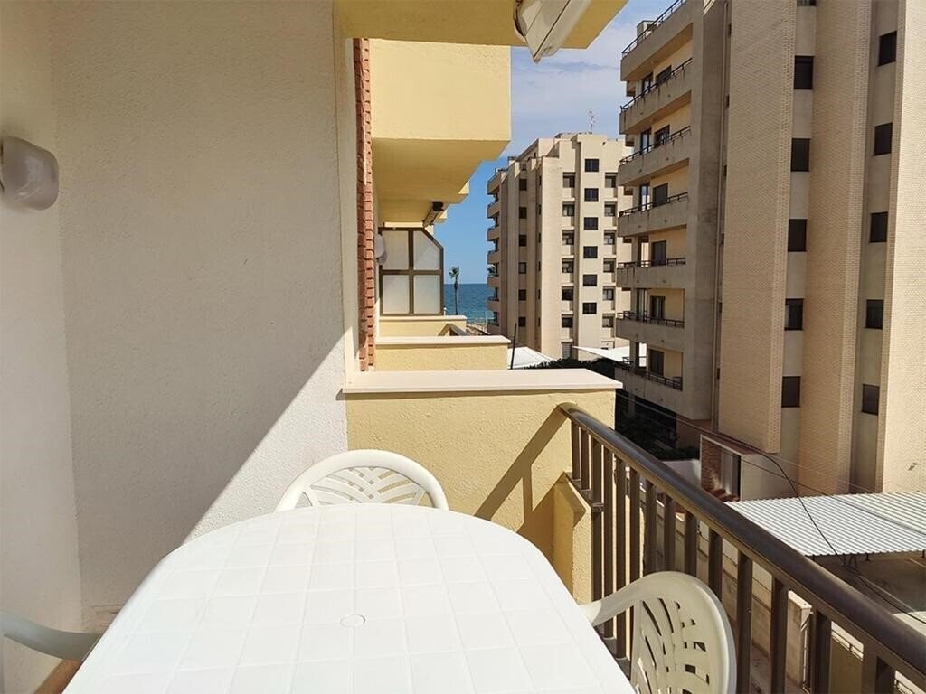 Hotel Apartamentos Kronos 3000 2*