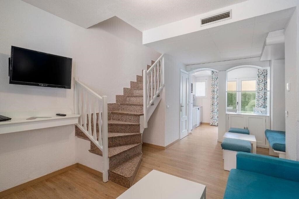 Imaginea Apartamentos Turisticos Jardines Del Plaza (ex. Aparthotel Jardines del Plaza) 3*