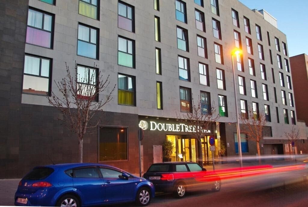 Hotel Doubletree By Hilton Girona 4*