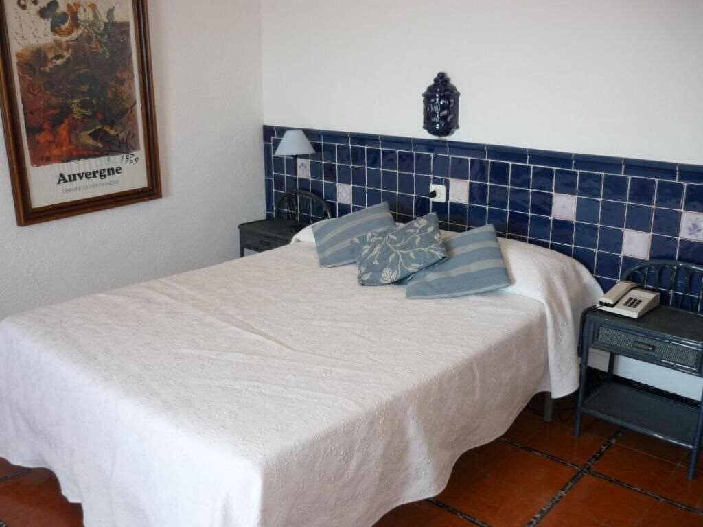 Отель Port-Lligat 3*