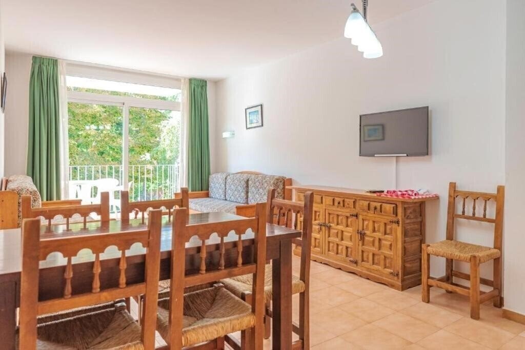 Fotografie Apartaments Turistics Comte D'Empuries (ex. Apts Gran Reserva) 2*