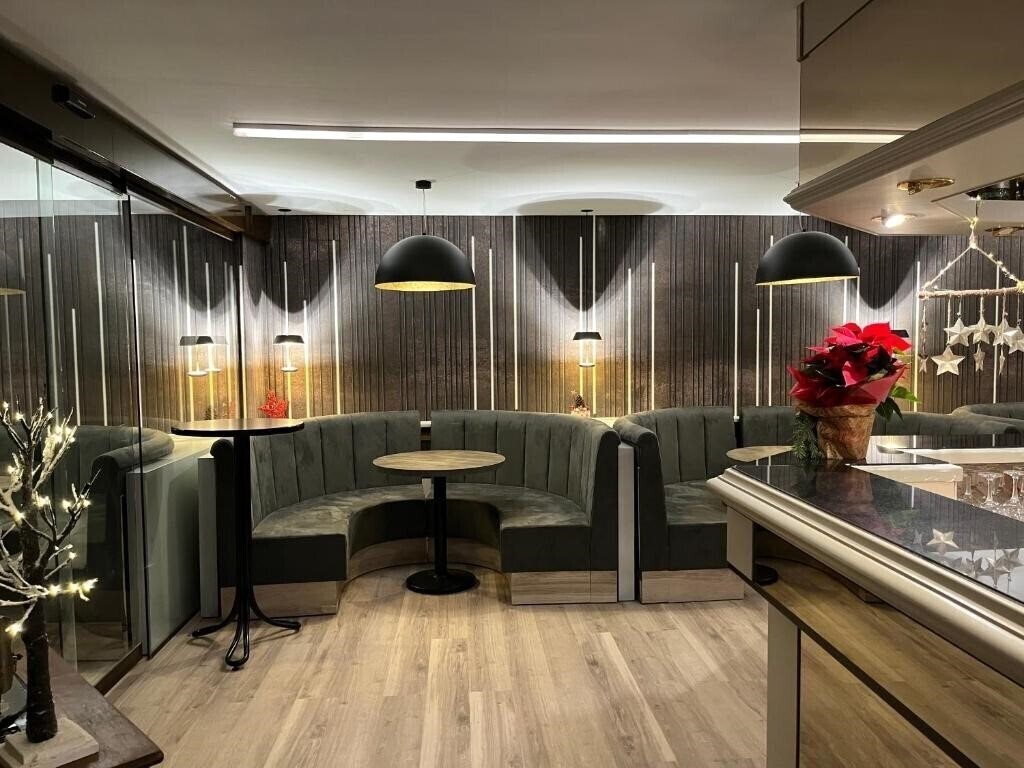 Fotografii Del Prado 3*