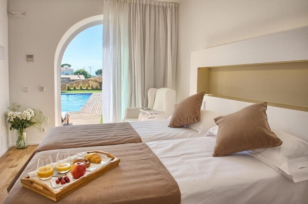 Fotografie Hostalet De Begur 2*