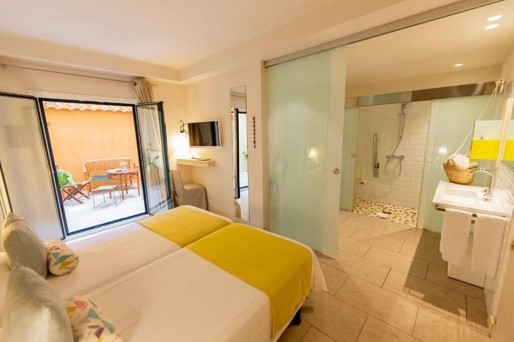 Фотография Tarongeta 2*