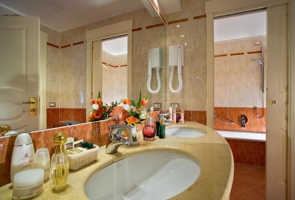Fotografie Hotel Terme Bristol Buja 5*