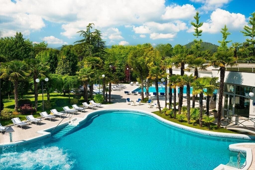 Hotel La Residence & Idrokinesis Hotel 4*