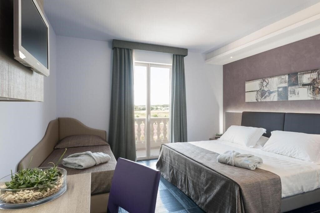 Fotografii Le Dune Suite Hotel (Porto Cesareo) 4*