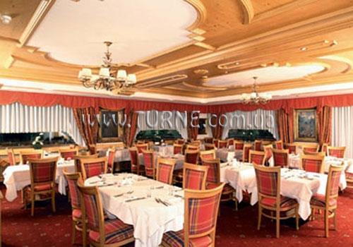 Отель Hotel Evaldo Arabba 3*