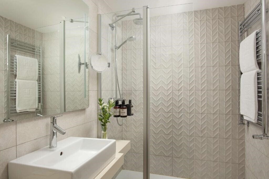 Imaginea Nh Bologna De La Gare 4*