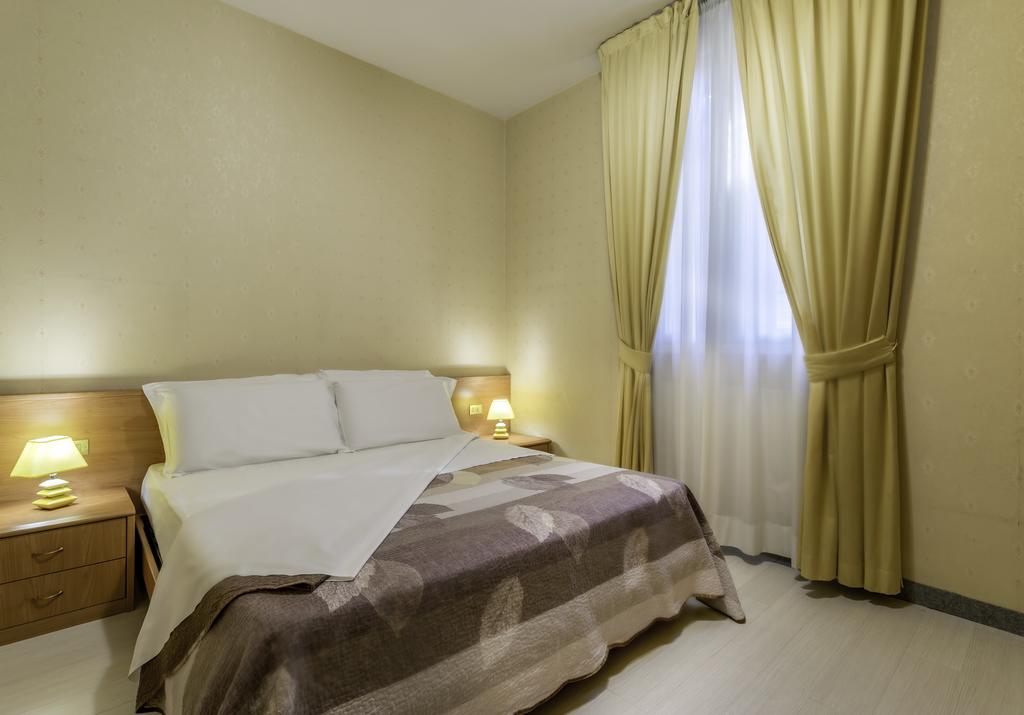 Hotel Donatello 3*