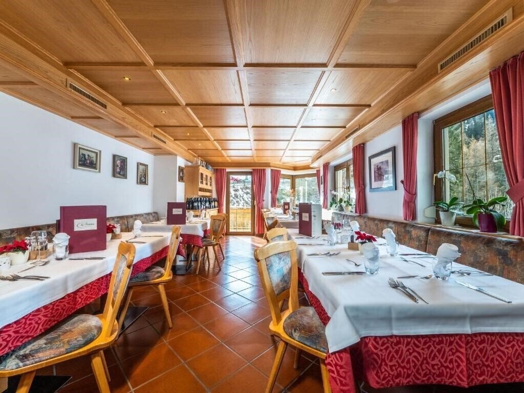 Fotografii Fontana Hotel 3*