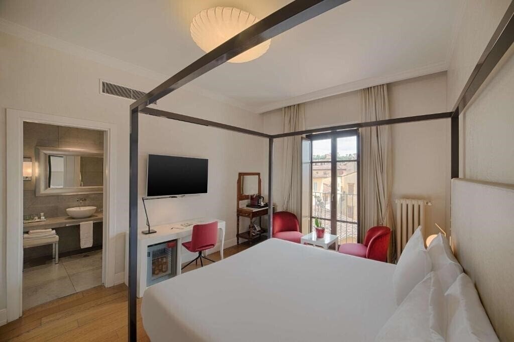 Изображение Nh Collection Firenze Porta Rossa 4*