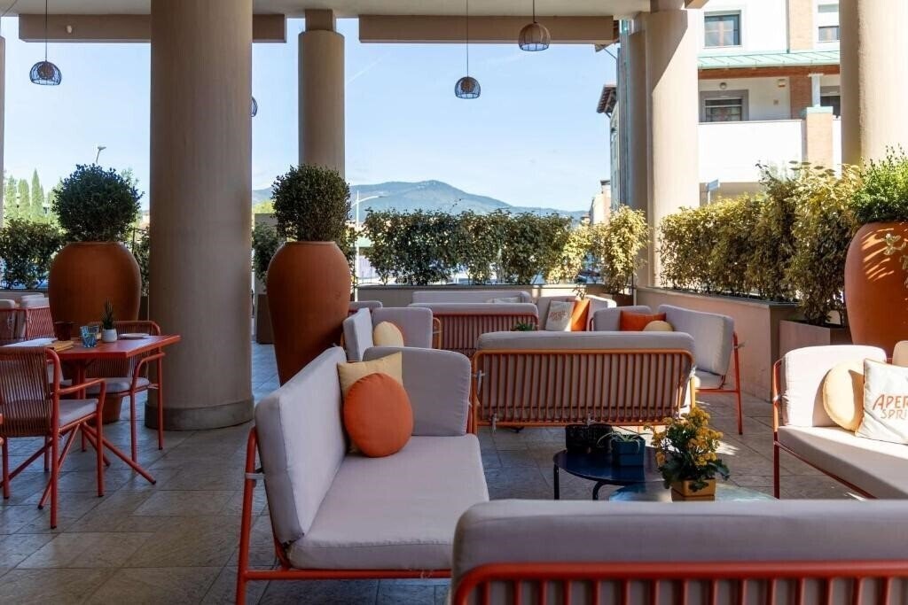 Imaginea Hilton Garden Inn Florence Novoli 4*