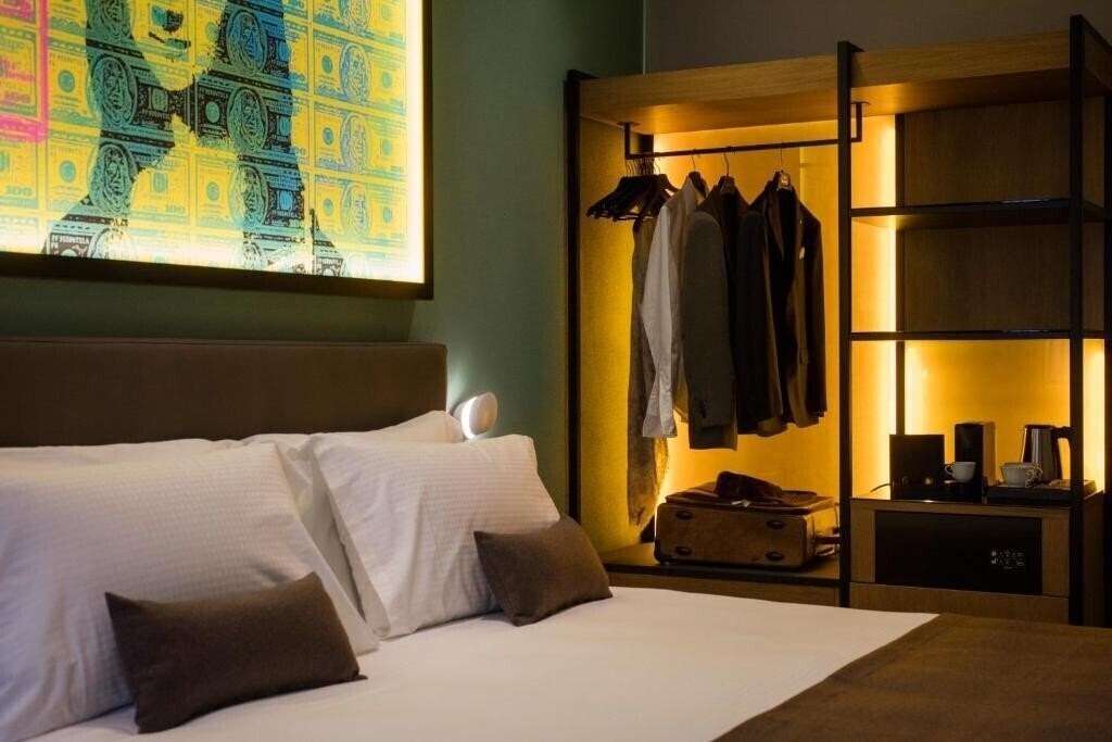 Фотография The Frame Hotel 4*