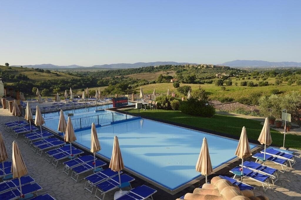 Отель Borgo Magliano Resort 4*