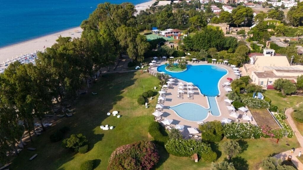 Fotografii Voi Floriana 4*
