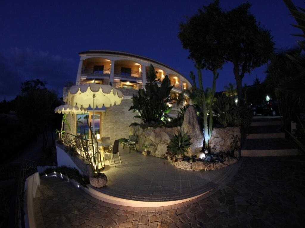 Fotografie Blu Tropical 4*