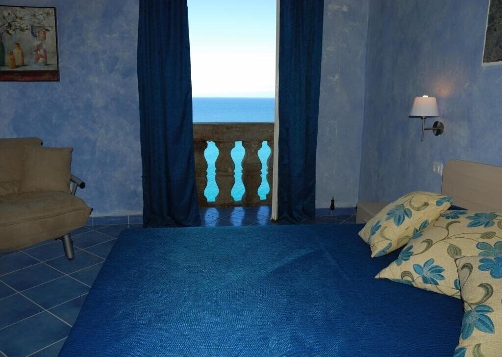 Hotel Blu Tropea Maison 2*