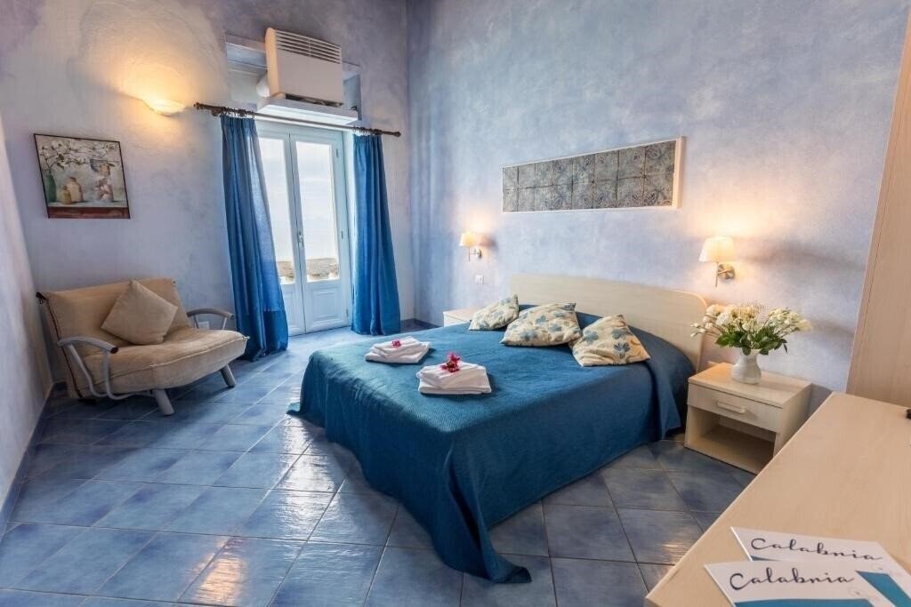 Imaginea Blu Tropea Maison 2*