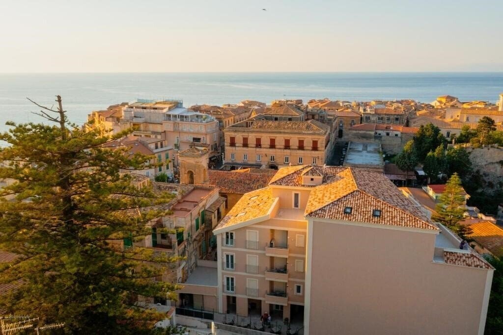 Imaginea Eliseo Palace Tropea 4*
