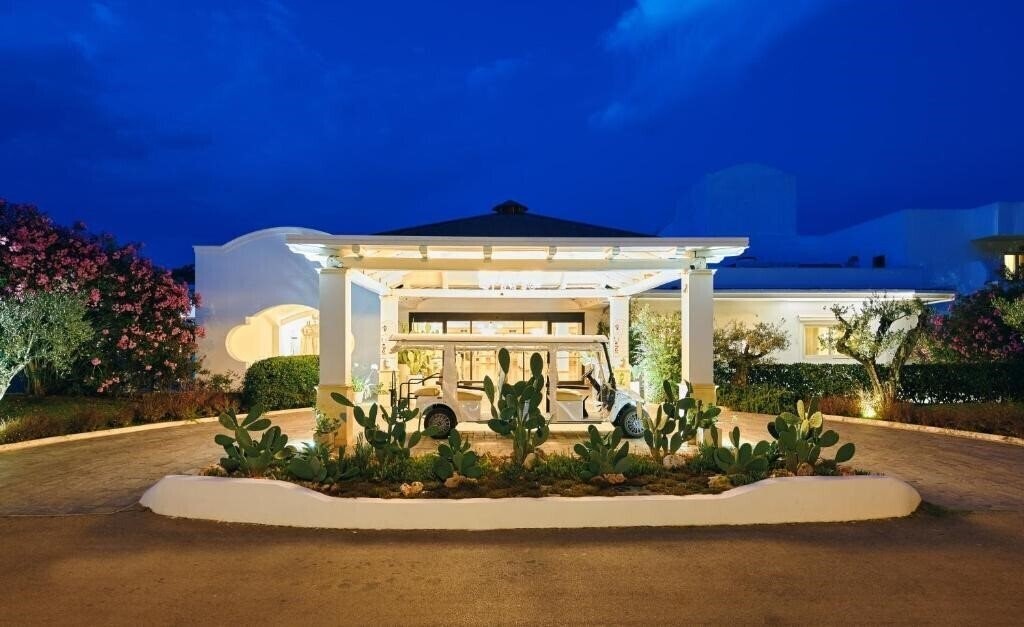 Imaginea Oleandri Resort отель без категории