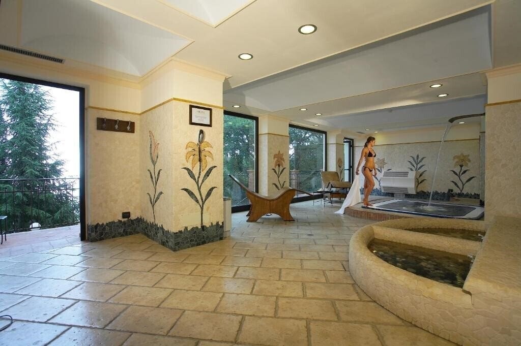 Imaginea Airone Wellness Hotel 4*