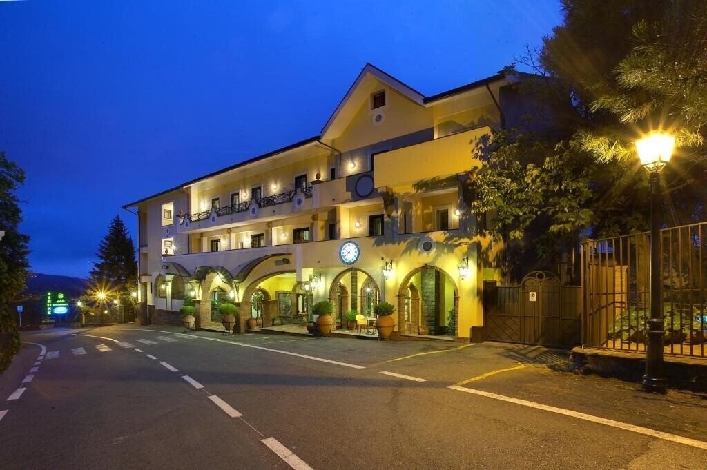 Hotel Airone Wellness Hotel 4*