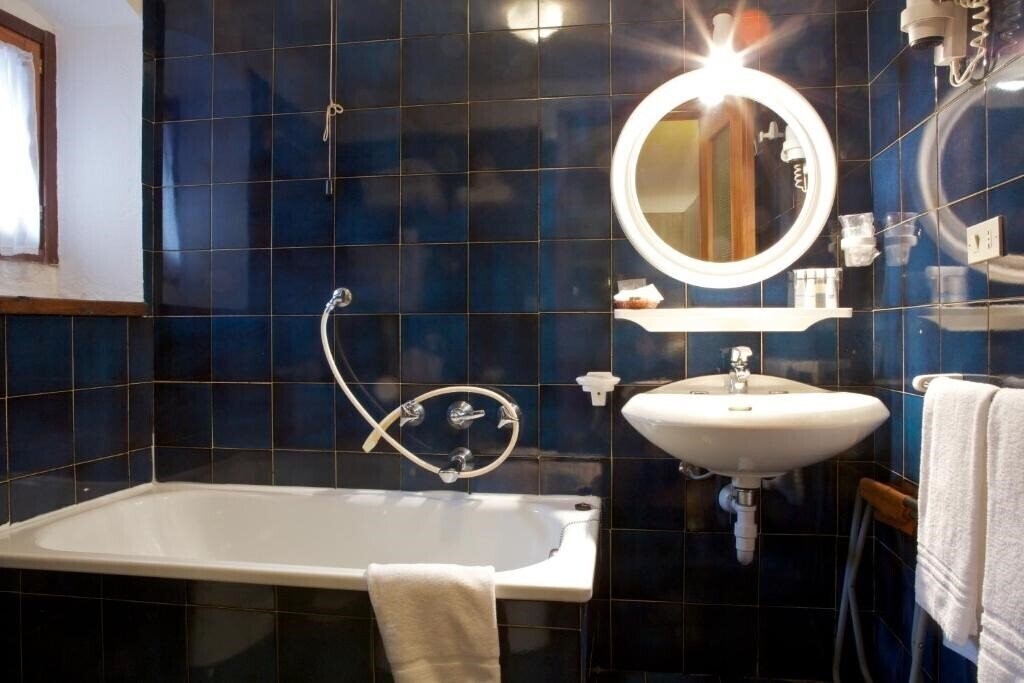 Fotografie Dolonne 3*