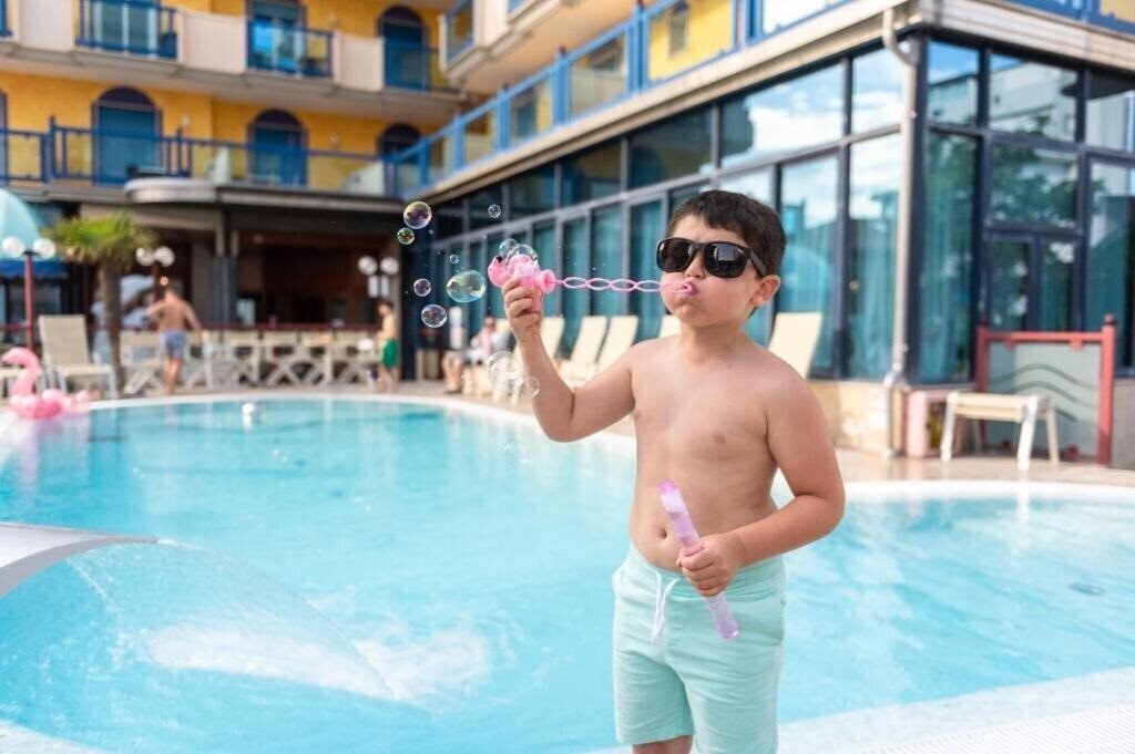 Hotel Brioni Mare 4*
