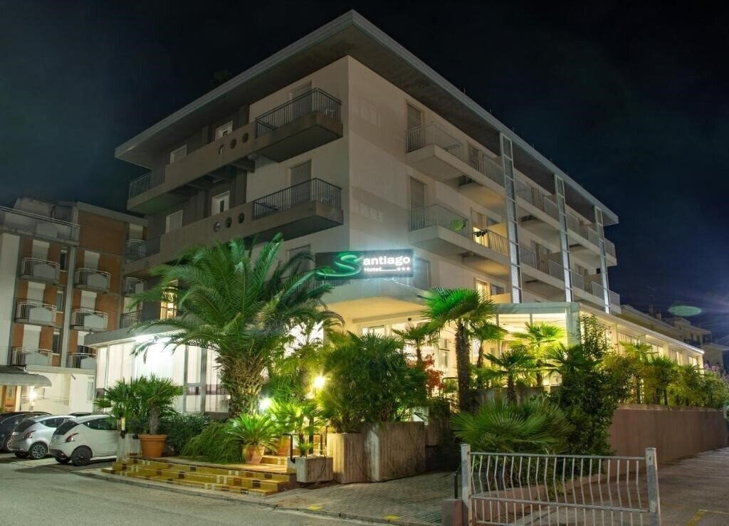 Hotel Santiago Hotel 3*