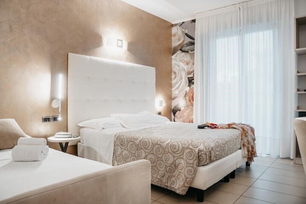 Fotografii Tropical 3*