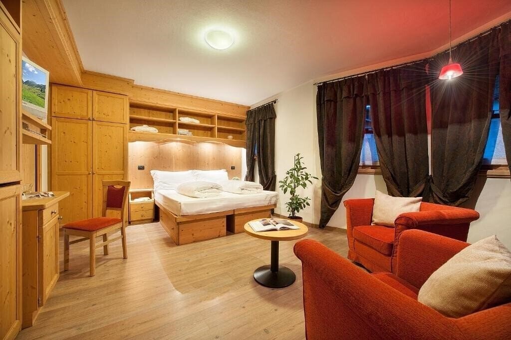 Imaginea Meeting Hotel (Livigno) 4*