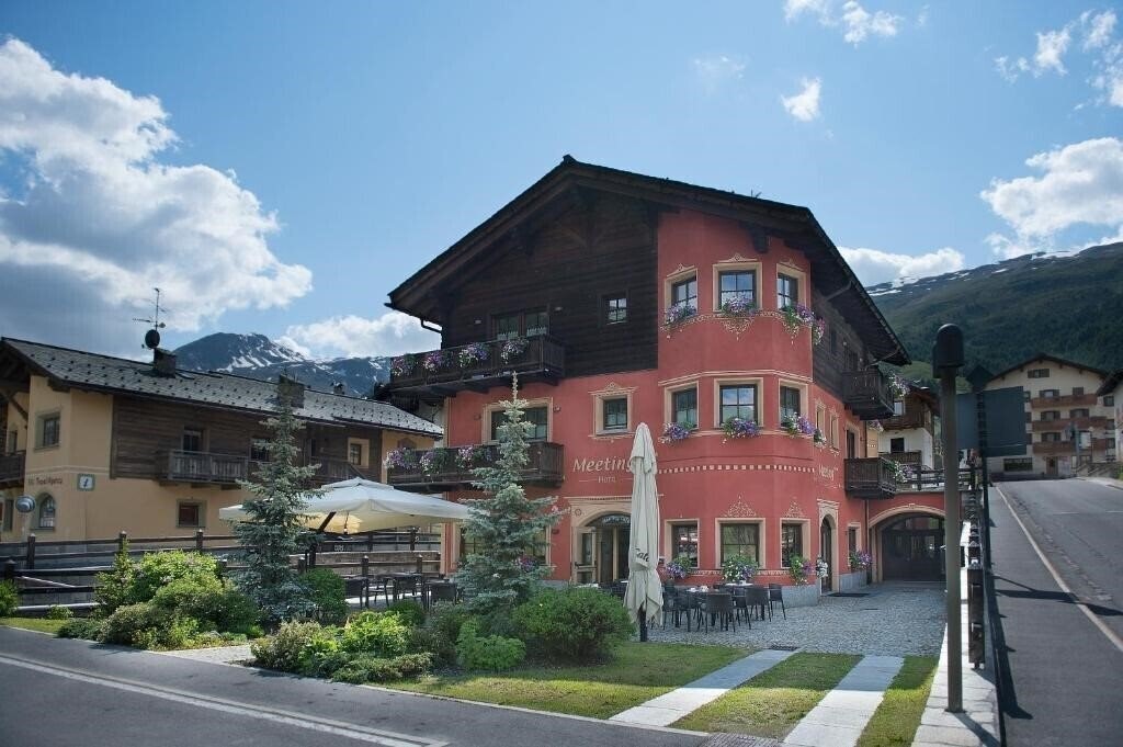 Imaginea Meeting Hotel (Livigno) 4*