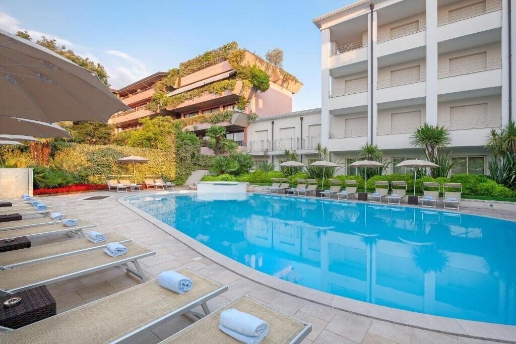 Fotografie Nazionale 3*