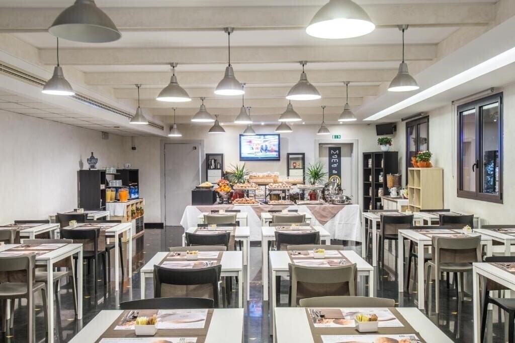 Imaginea As Cambiago 4*