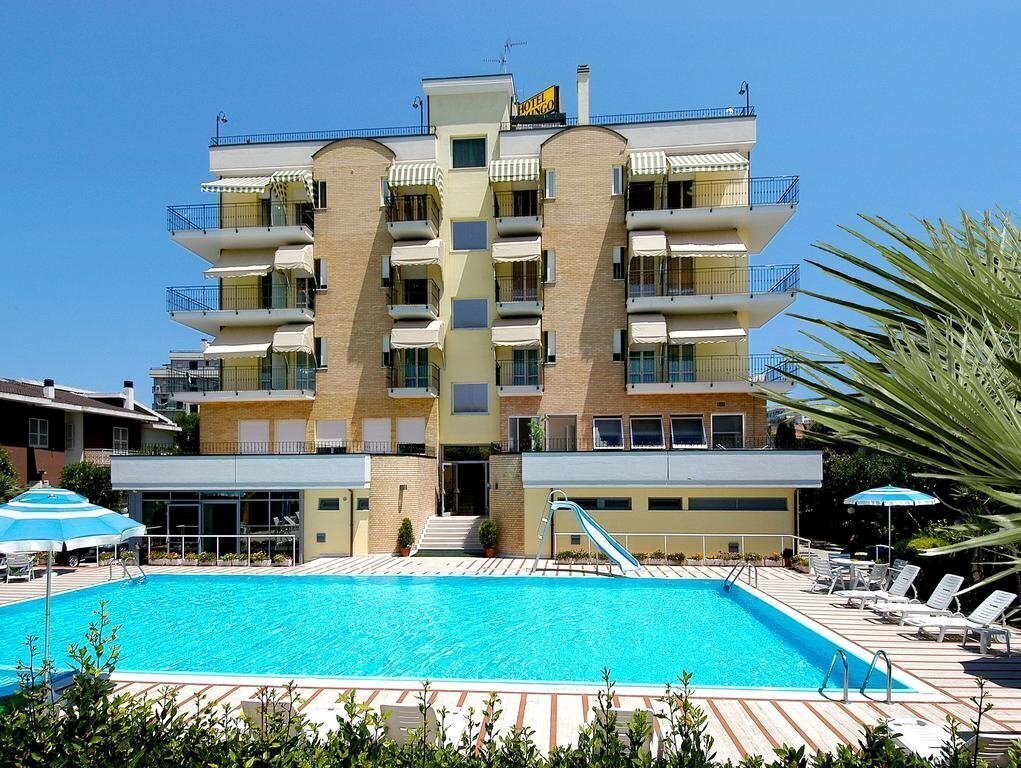 Fotografii Domingo Hotel (San Benedetto Del Tronto) 3*
