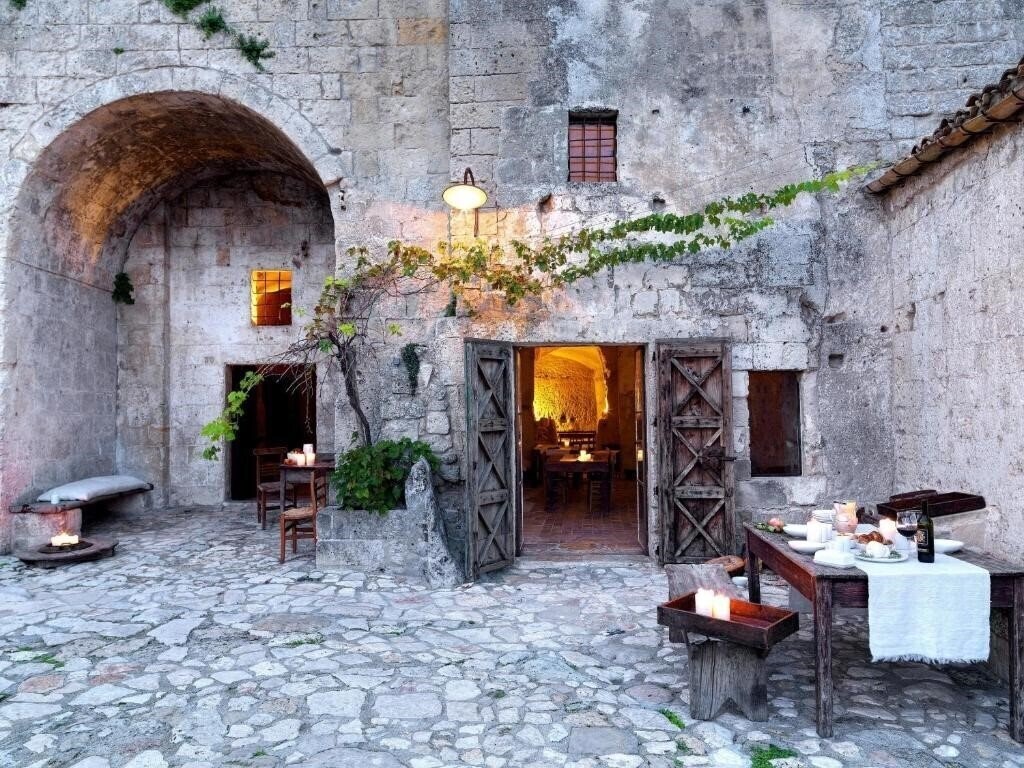 Hotel Sextantio Le Grotte Della Civita 4*