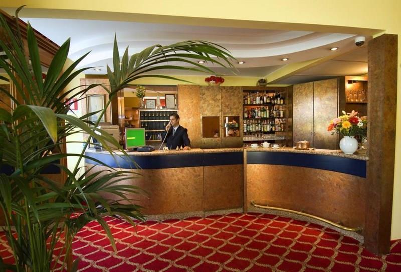 Fotografie Cinque Giornate 3*