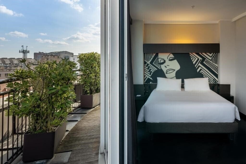 Fotografii Crowne Plaza Milan City 4*