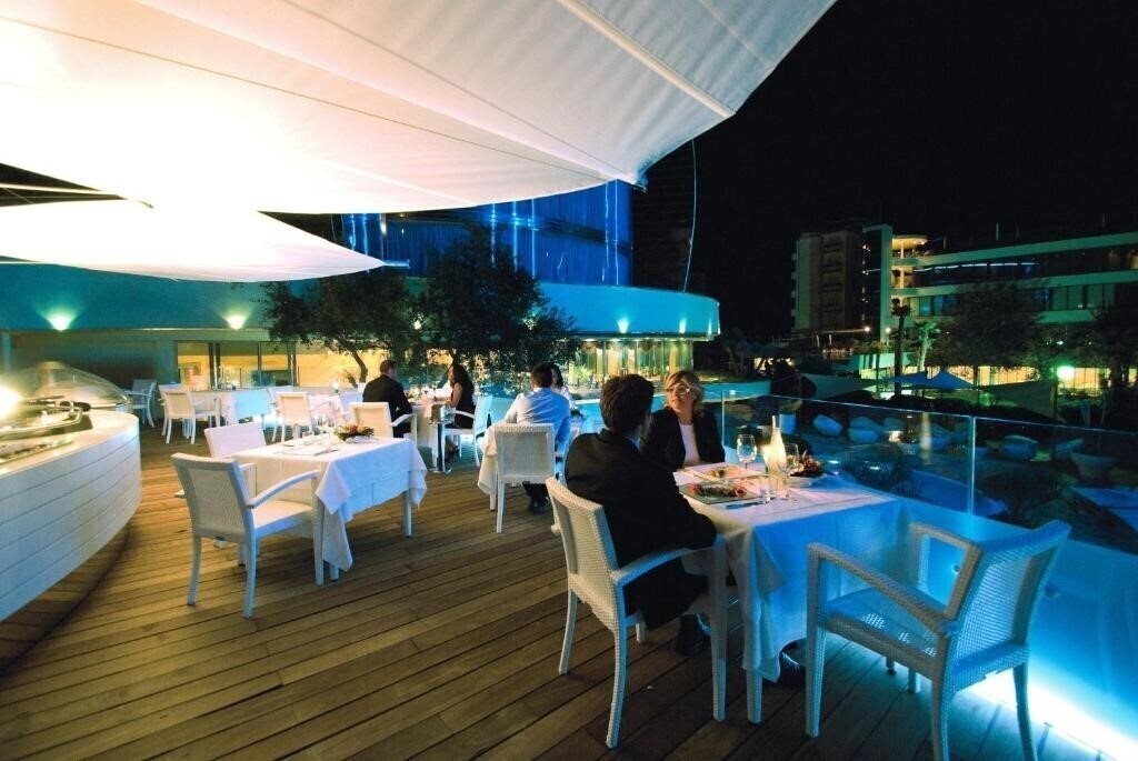 Изображение Premier Suites Hotel 1*