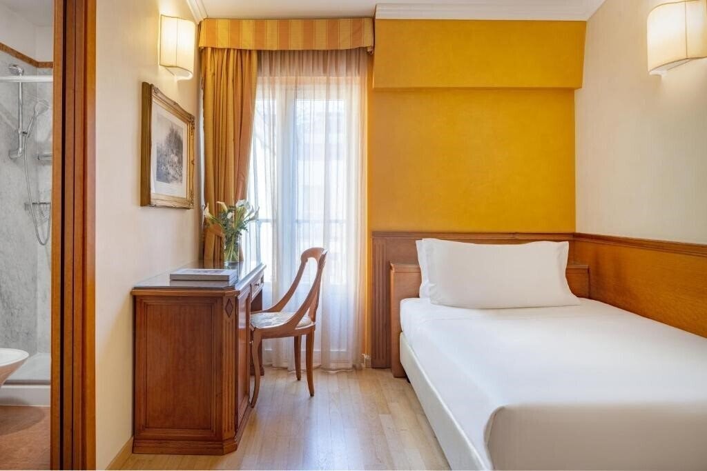 Fotografii Hotel Galles 3*