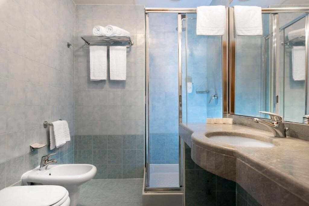 Фото Best Western Cavalieri Della Corona 4*